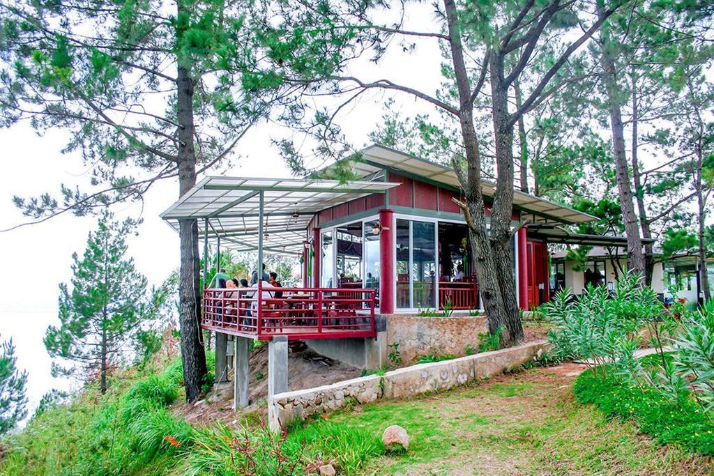 Taman Simalem Resort Tongging Exterior foto