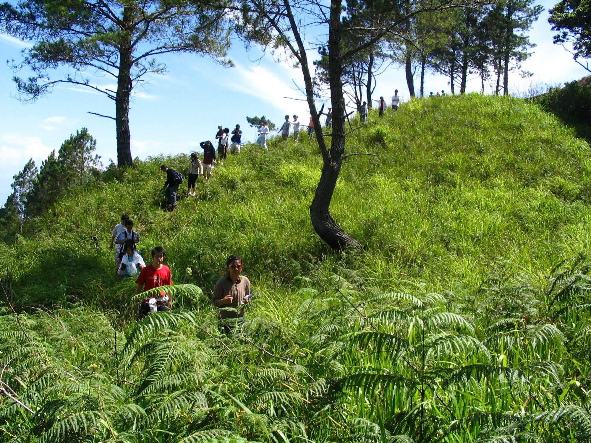 Taman Simalem Resort Tongging Exterior foto